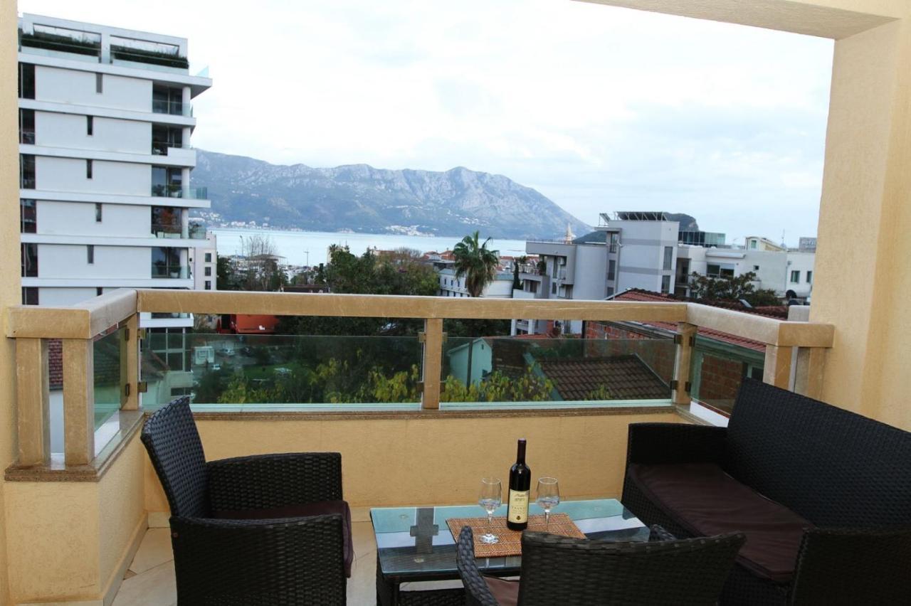 Luxury Apartment Big Blue Budva Exterior photo